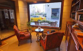 Pera Rose Hotel